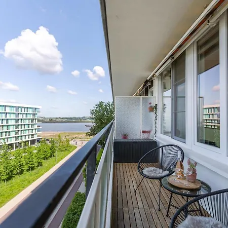 In With View On The Scheldt * Anvers